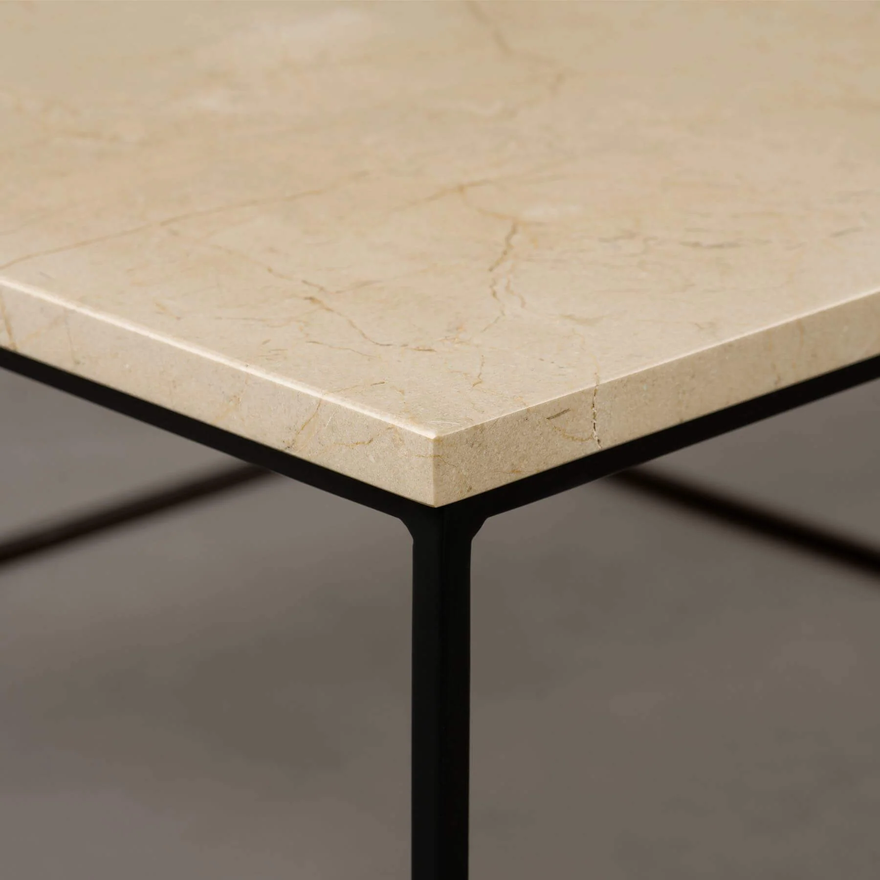 Aarhus Marmor Couchtisch - Image 4