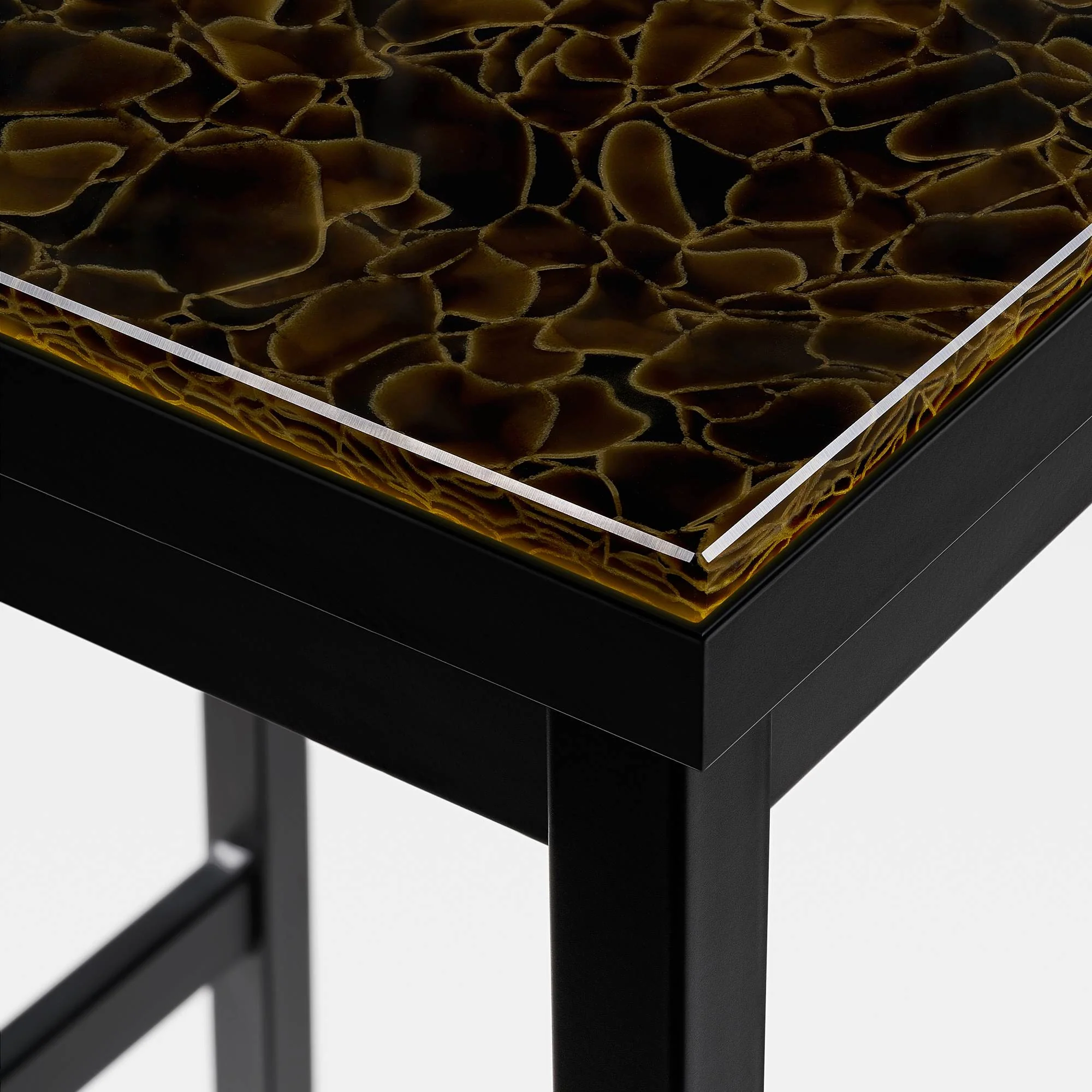 Manhattan Glaskeramik Stehtisch - Image 25