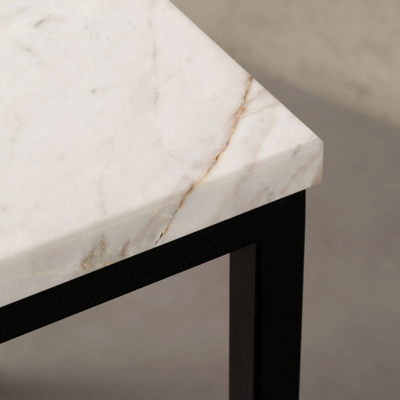 Brüssel Marmor Nachttisch-Set - Image 3