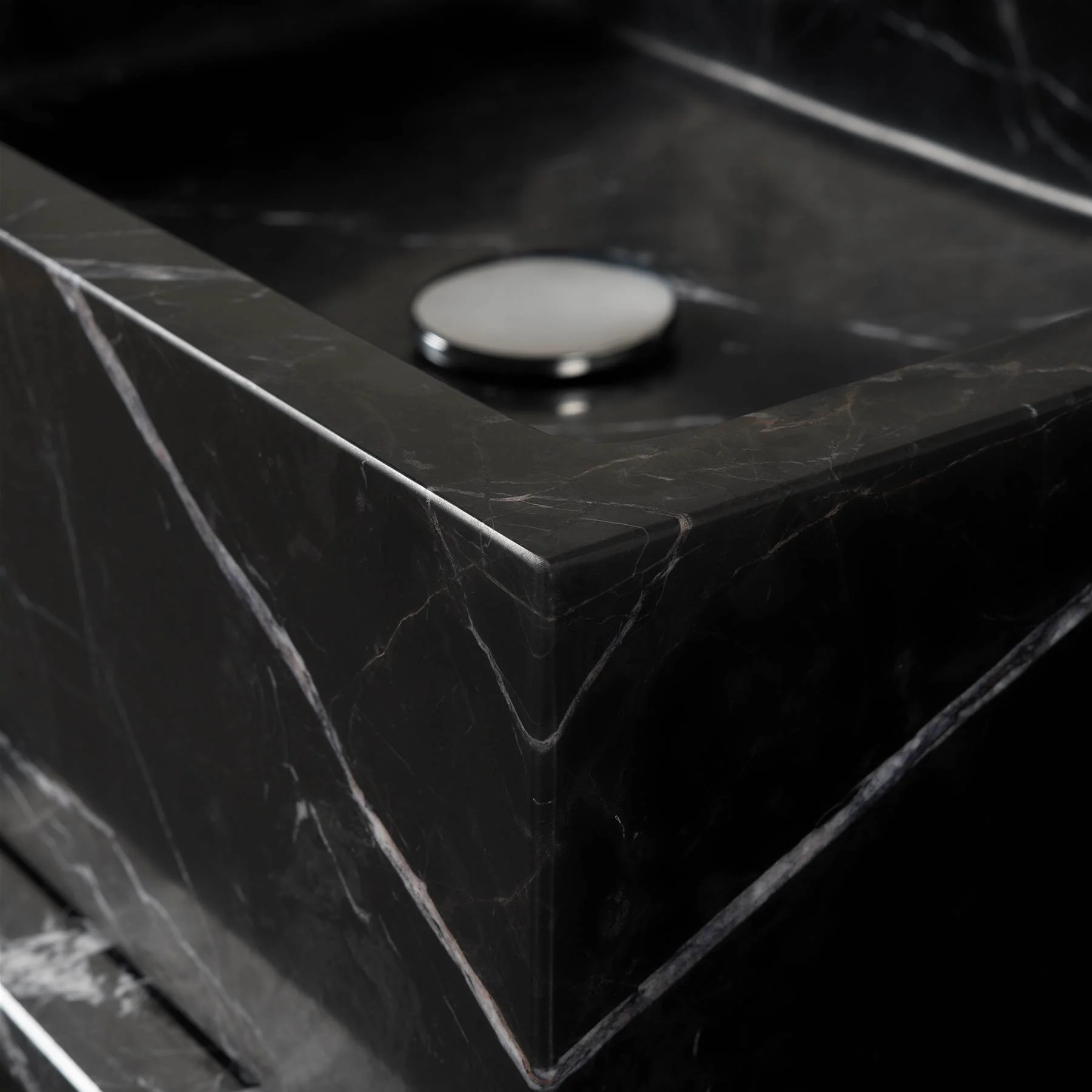 Lago Nero Marmor Waschbecken - Image 3