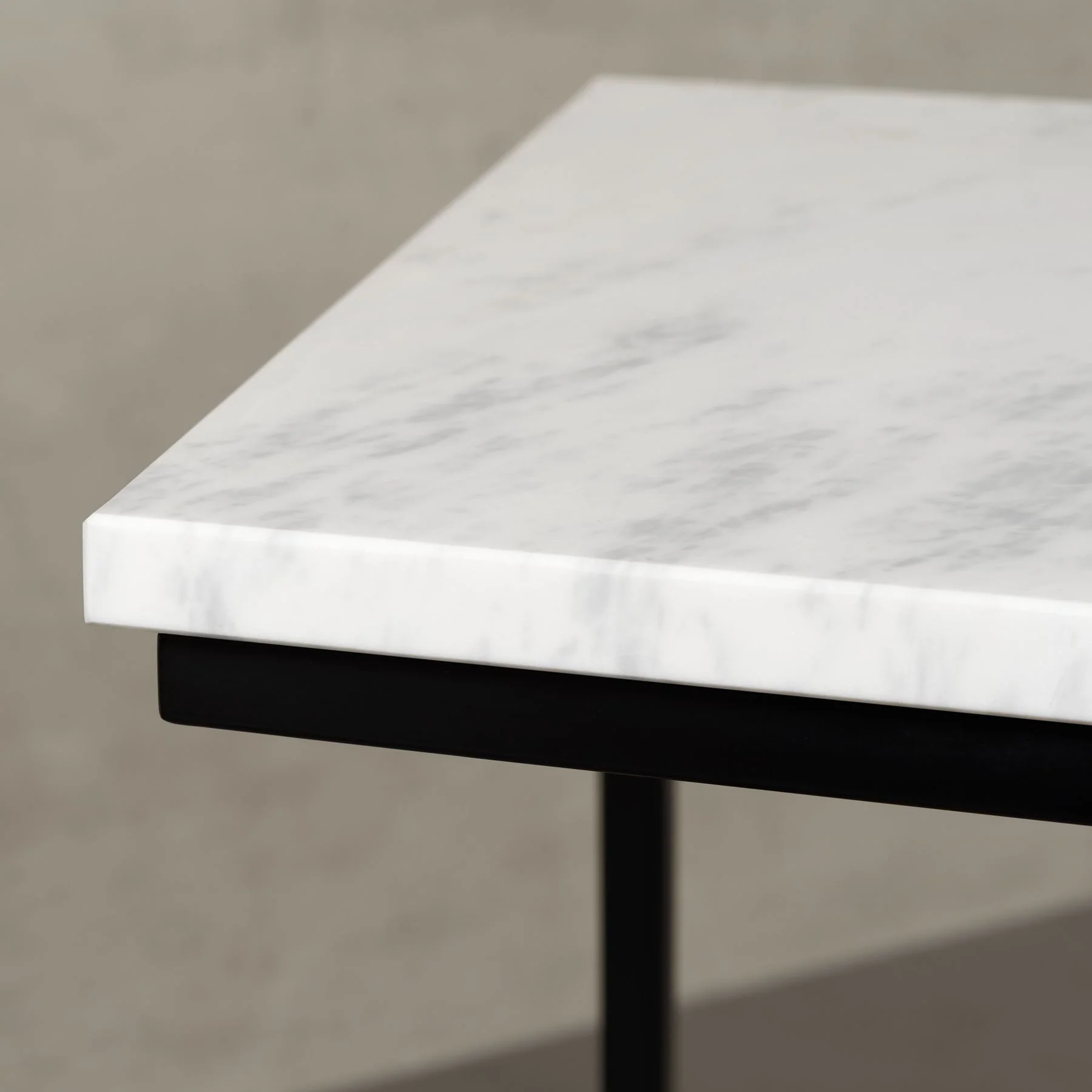 Stockholm Marmor Laptop Tisch - Image 6